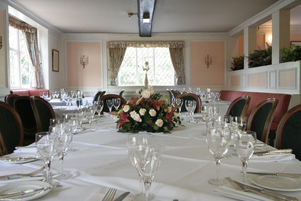 Swallow Churchgate Hotel Harlow Eksteriør billede